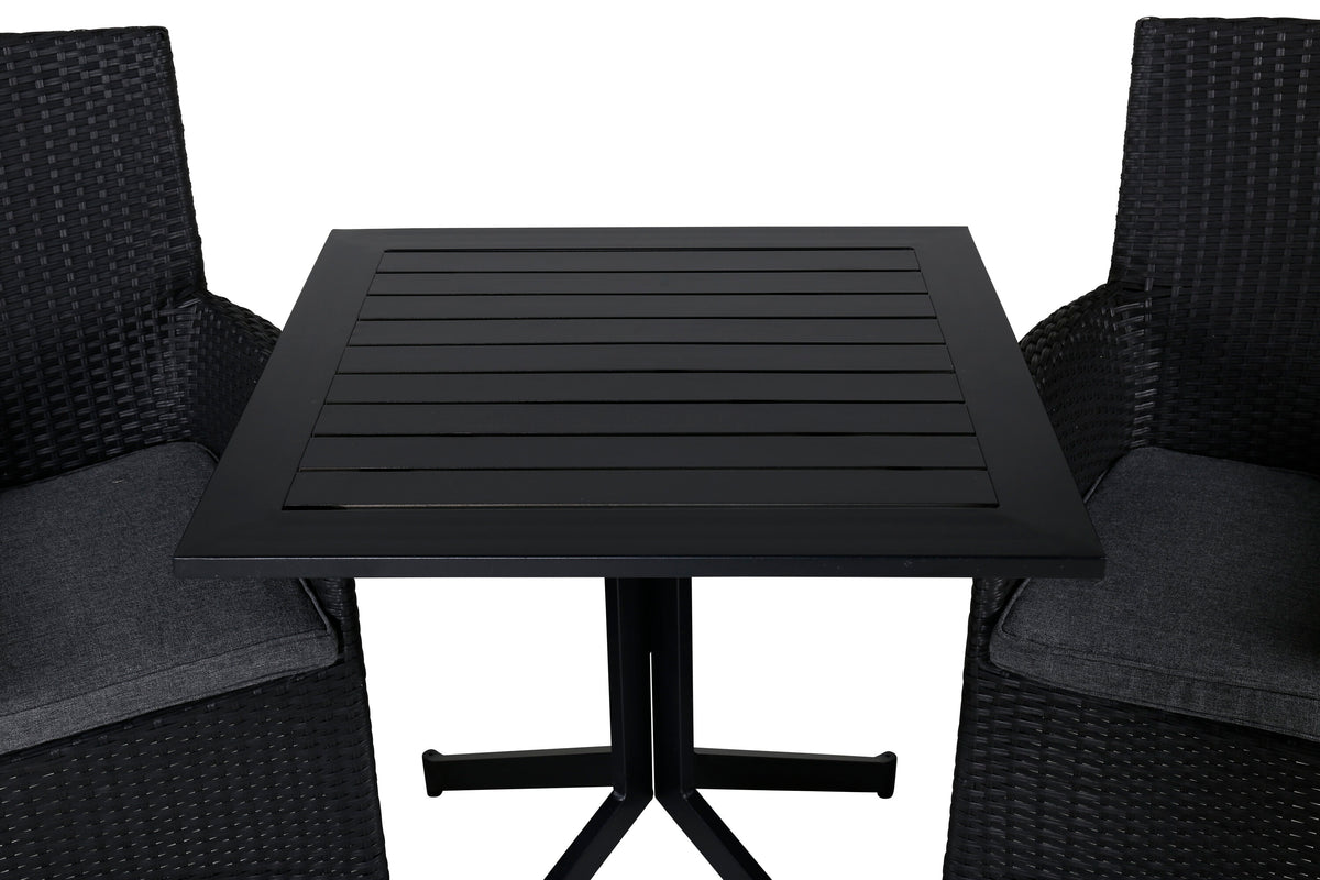 Way Rektangulär Matgrupp – Bord: 72x70x70 Stol: 65x92x58