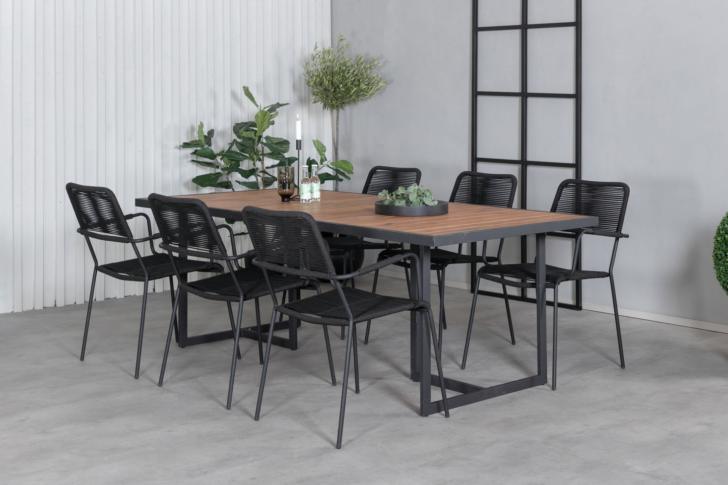 Khung Matbord med Lindos Stolarna Matgrupp