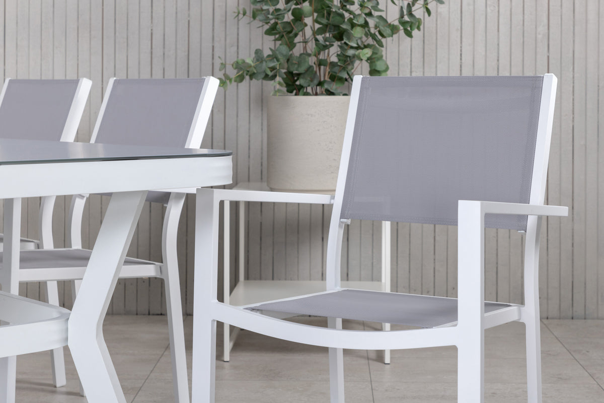 Virya Matbord med Copacabana Stolarna – Bord: 74x200x100 Stol: 60,5x88x56,5