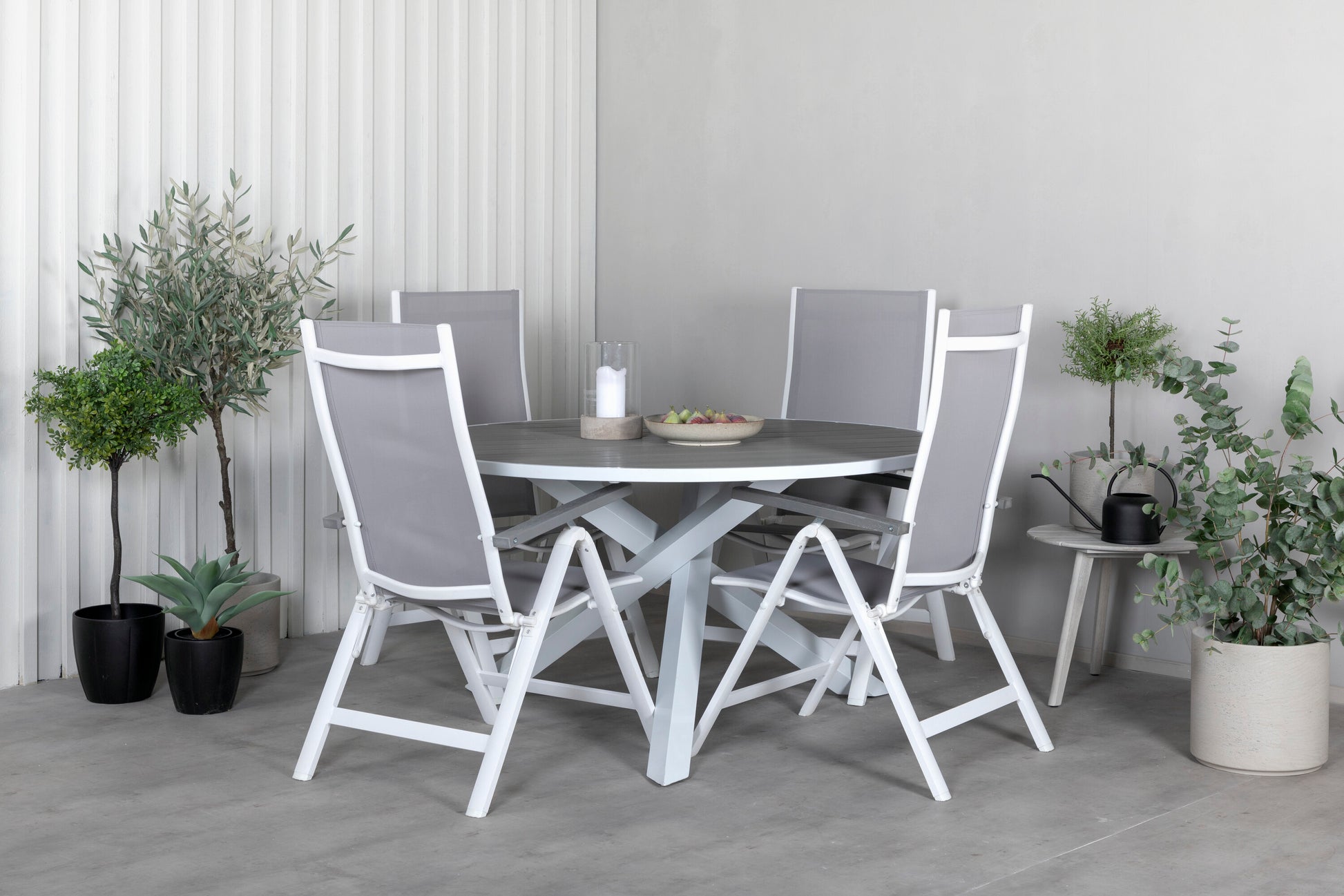 Parma Matbord med Albany Stolarna Matgrupp