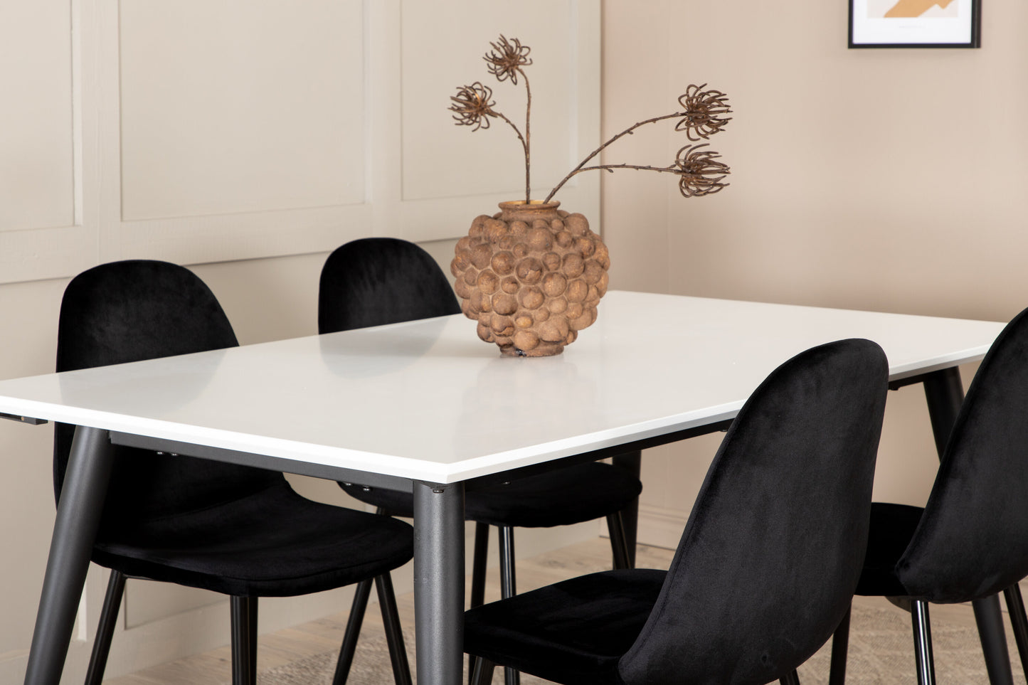 Jimmy Matbord med Polar Stolarna Matgrupp