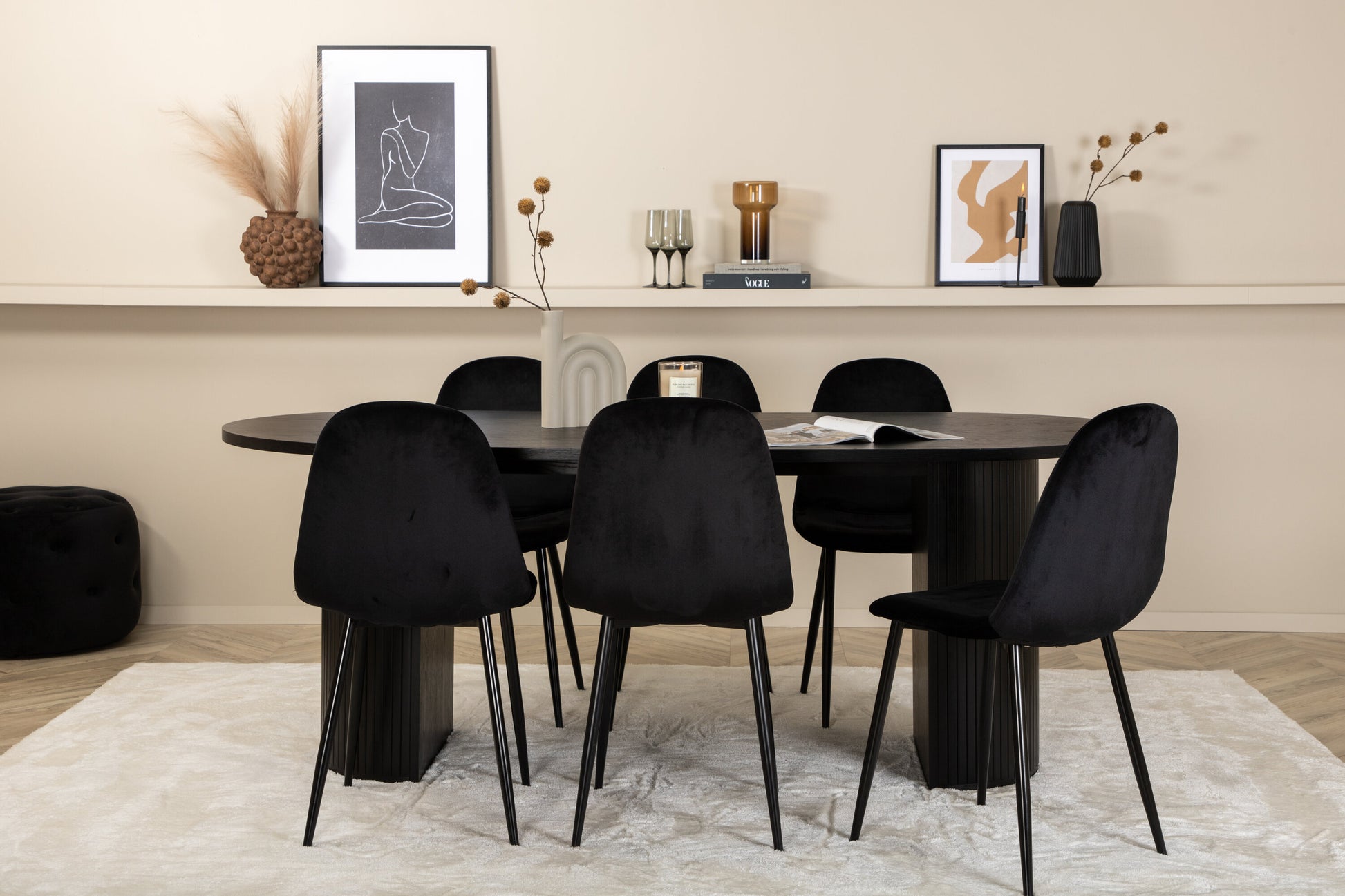 Bianca Matbord med Polar Stolarna – Bord: 35x200x90 Stol: 53,3x88x42,5