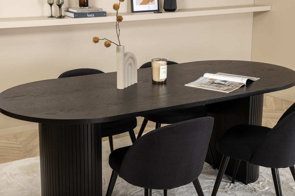 Bianca Matbord med Velvet Stolarna – Bord: 75x200x90 Stol: 57x76,5x50