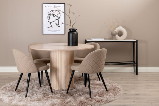 Bianca Matbord med Velvet Stolarna – Bord: ⌀110 Stol: 57x76,5x50