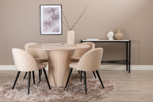 Bianca Matbord med Velvet Stolarna – Bord: ⌀110 Stol: 57x76,5x50