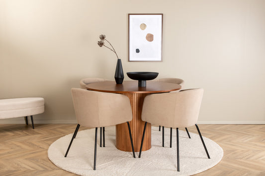 Bianca Matbord med Berit Stolarna – Bord: ⌀110 Stol: 55x78x55