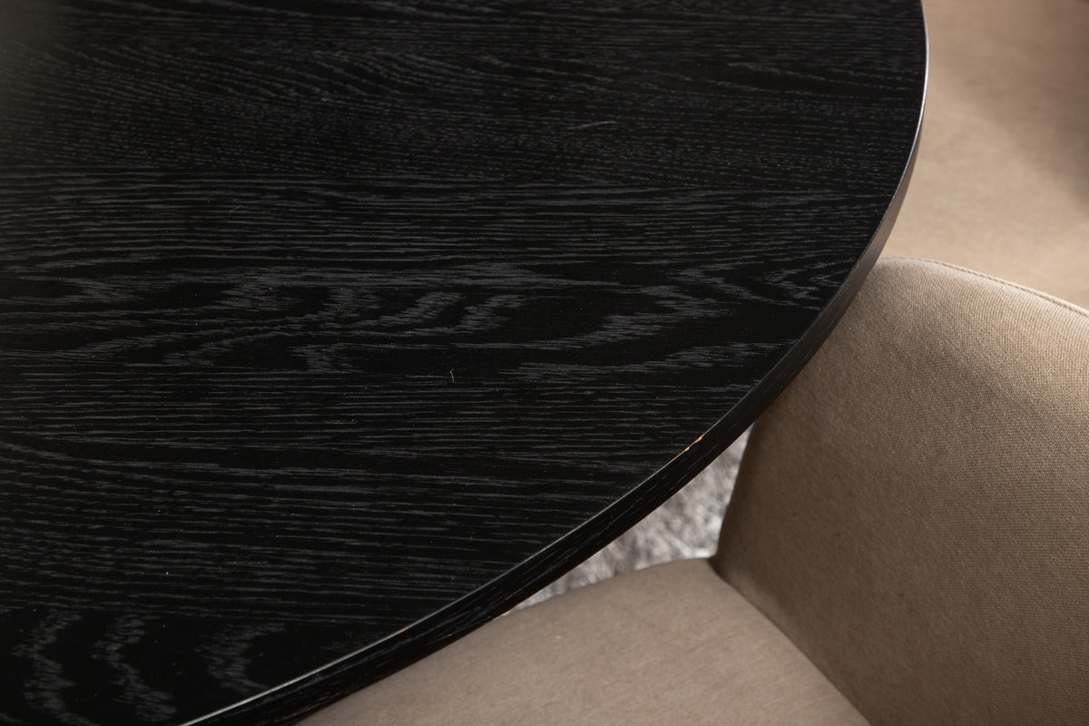 Bianca Matbord med Berit Stolarna – Bord: ⌀110 Stol: 55x78x55