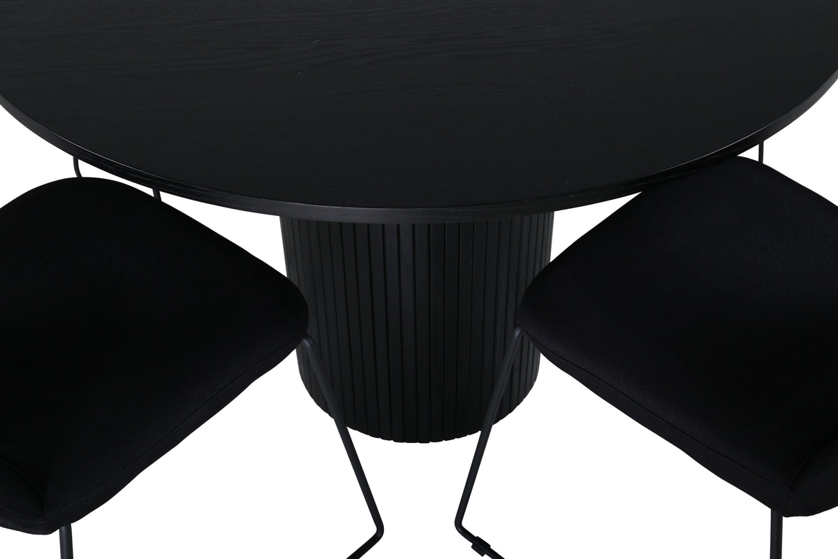 Bianca Matbord med Muce Stolarna – Bord: ⌀110 Stol: 63x84x43