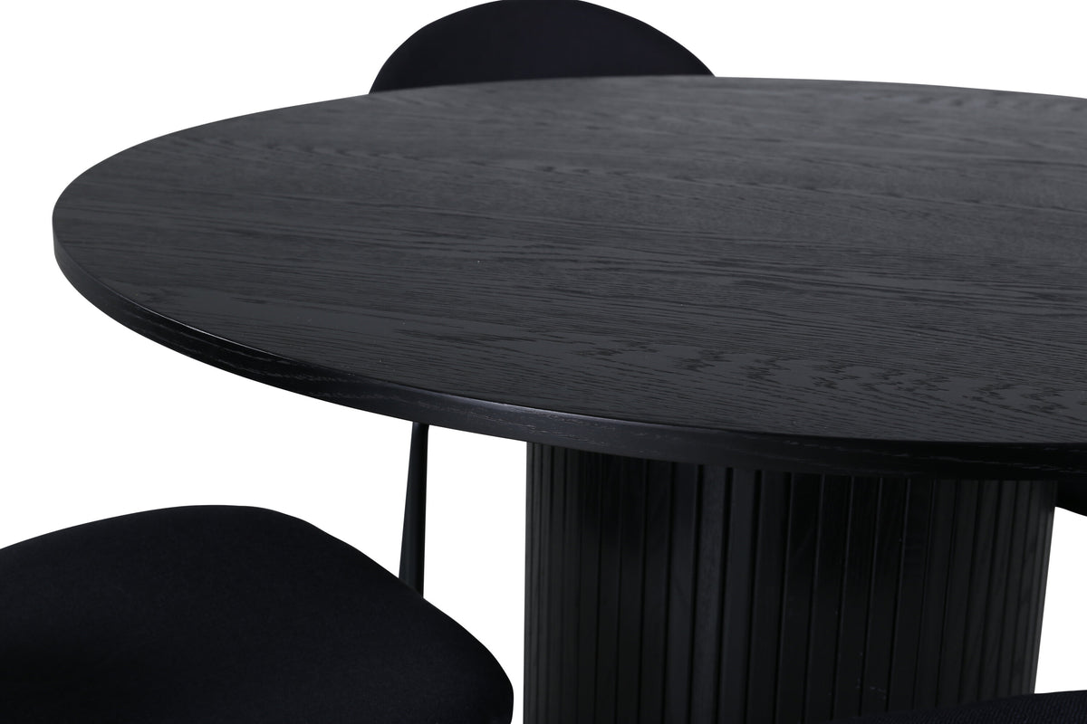 Bianca Matbord med Vault Stolarna – Bord: ⌀110 Stol: 61,5x80x46