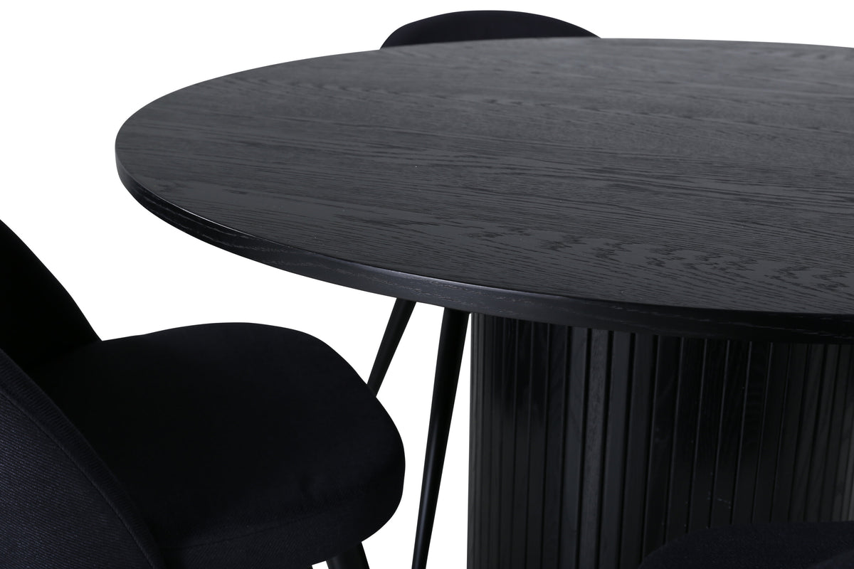 Bianca Matbord med Velvet Stolarna – Bord: ⌀110 Stol: 57x76,5x50