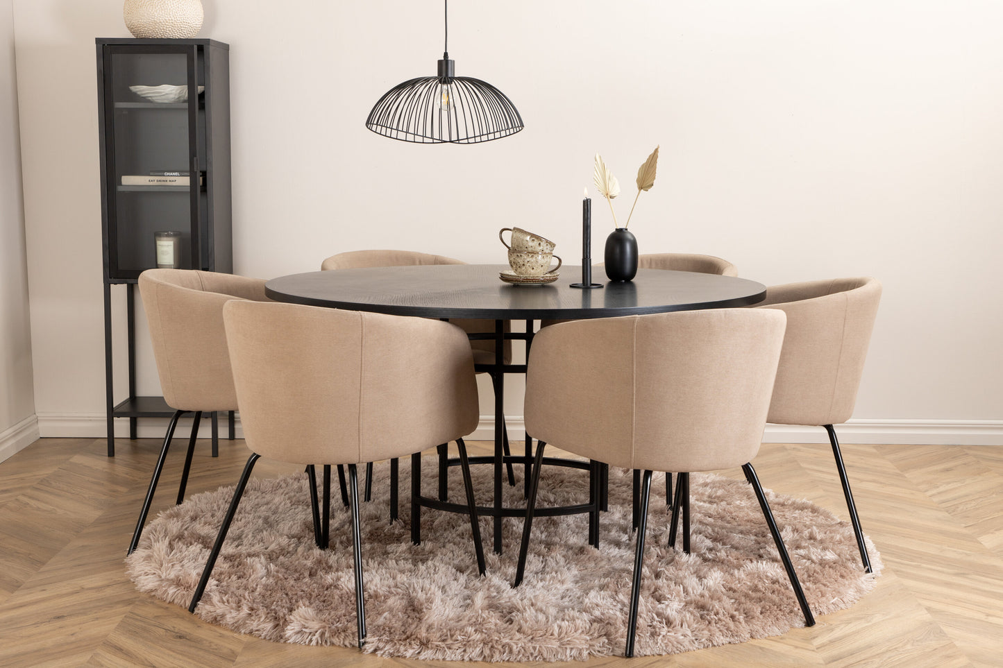 Copenhagen Matbord med Berit Stolarna Matgrupp