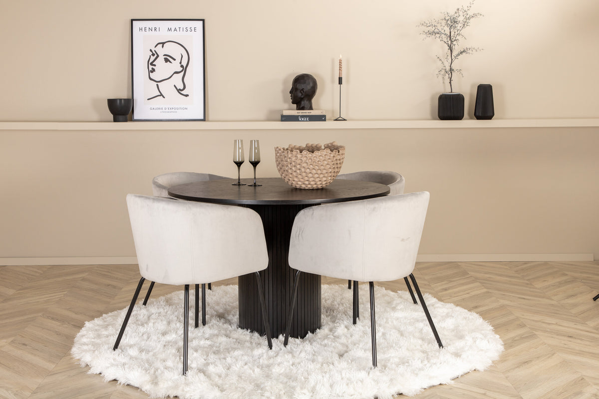 Bianca Matbord med Berit Stolarna – Bord: ⌀110 Stol: 55x78x55