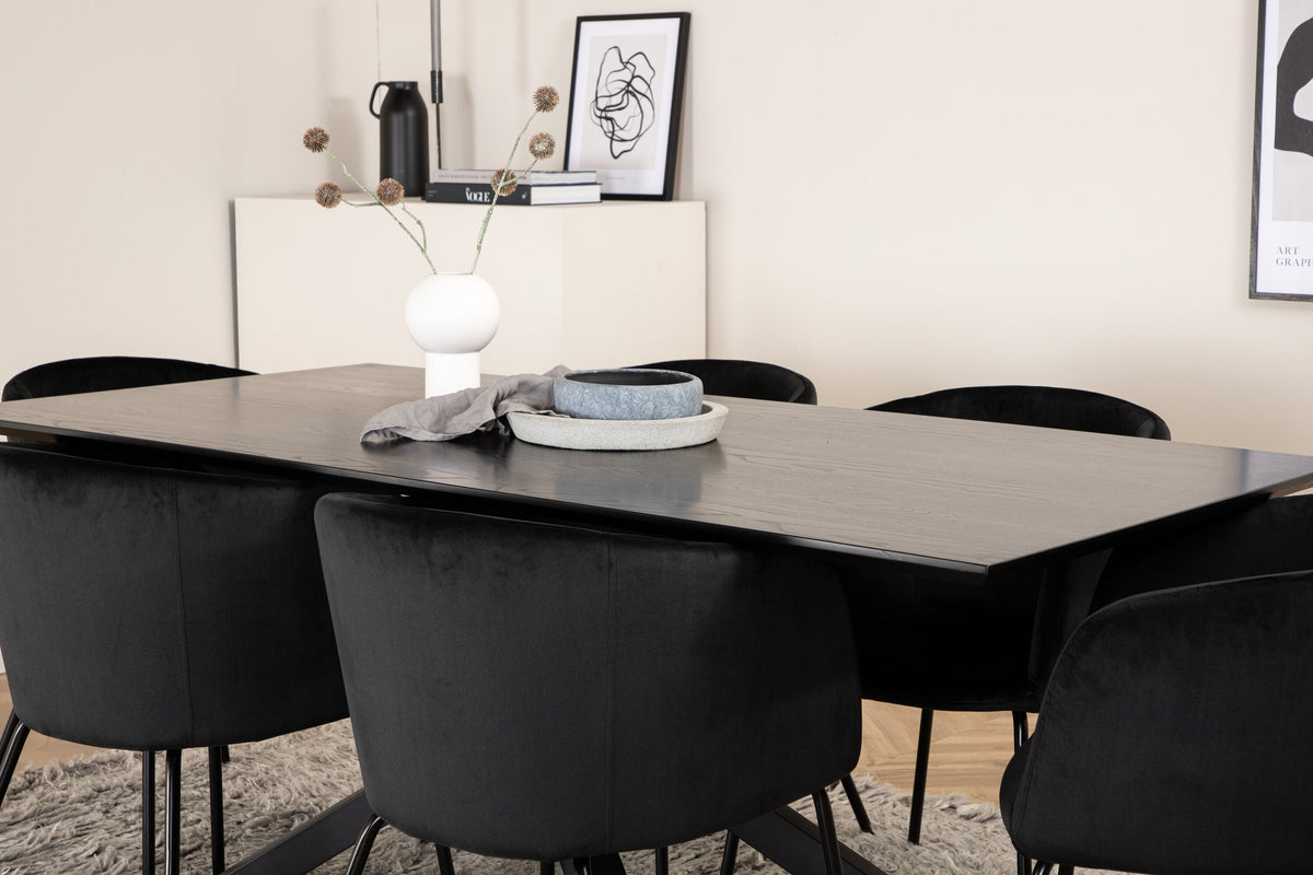 Piazza Matbord med Berit Stolarna – Bord: 76x180x90 Stol: 55x78x55