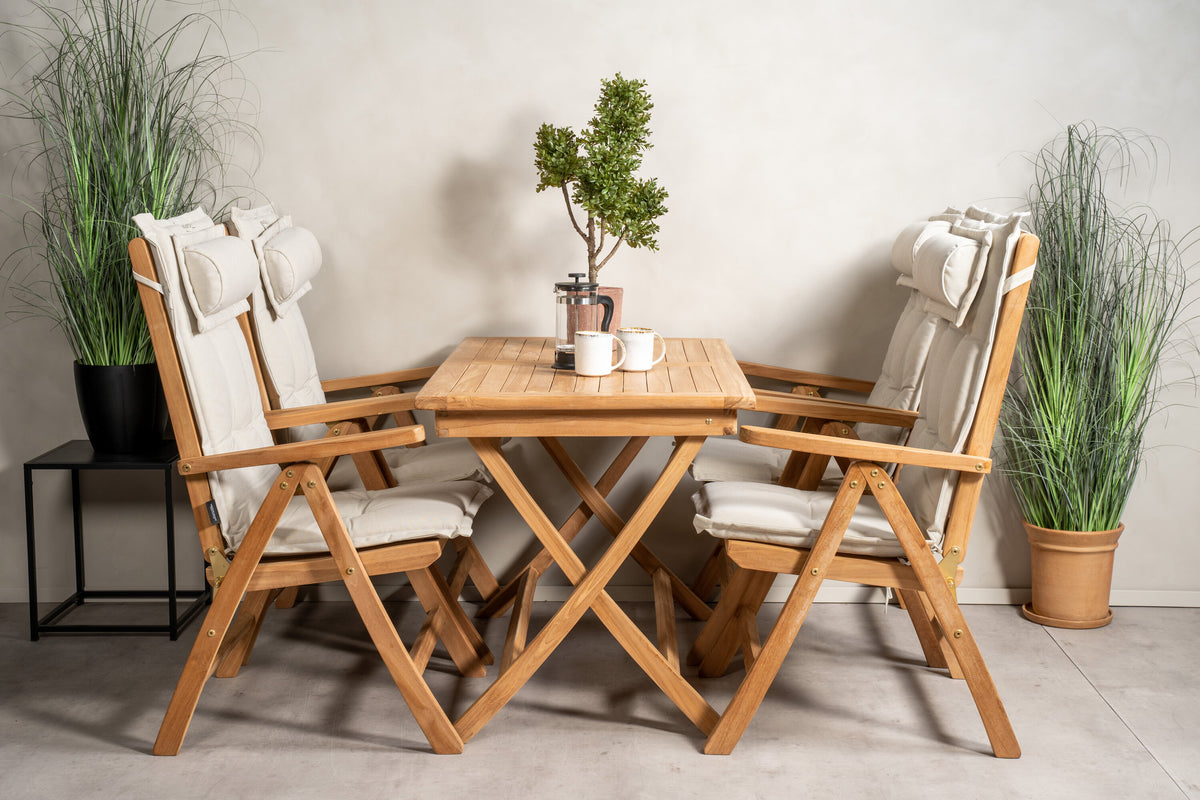 Kenya Matbord med Kenya Stolarna – Bord: 75x120x70 Stol: 73x105x62
