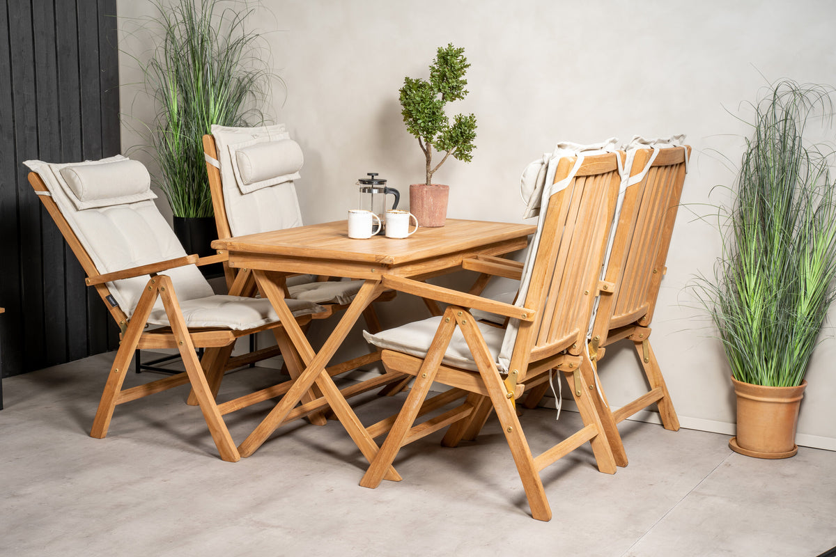 Kenya Matbord med Kenya Stolarna – Bord: 75x120x70 Stol: 73x105x62