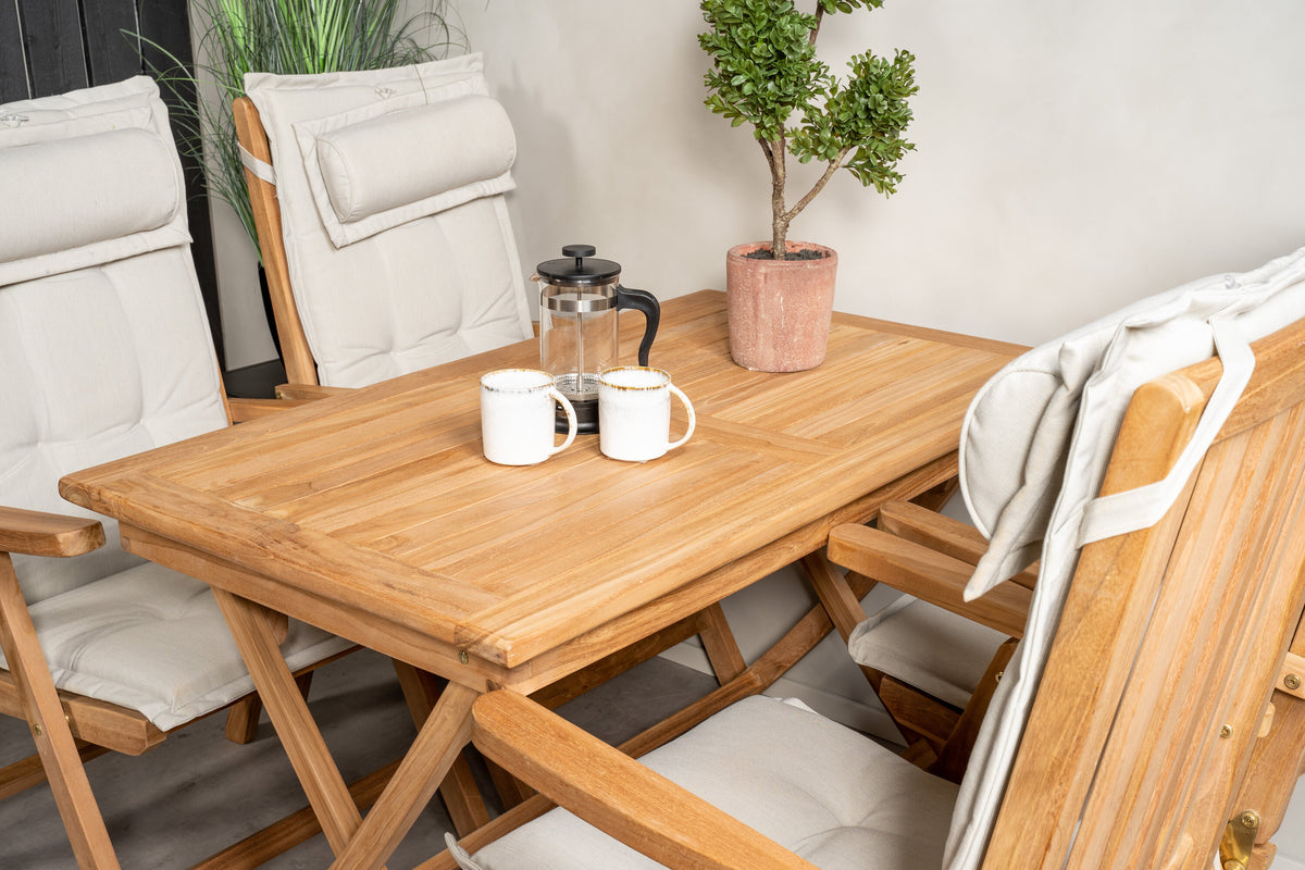 Kenya Matbord med Kenya Stolarna – Bord: 75x120x70 Stol: 73x105x62