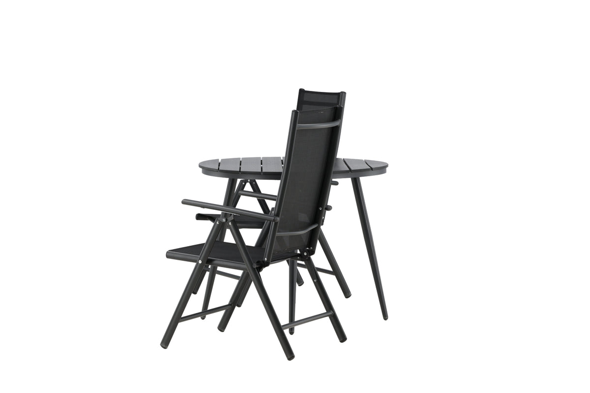Break Matbord med Break Stolarna – Bord: ⌀90 Stol: 62x107,5x55