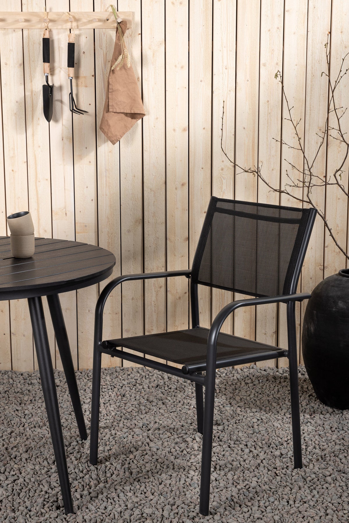 Break Matbord med Santorini Stolarna – Bord: ⌀90 Stol: 58x88x56