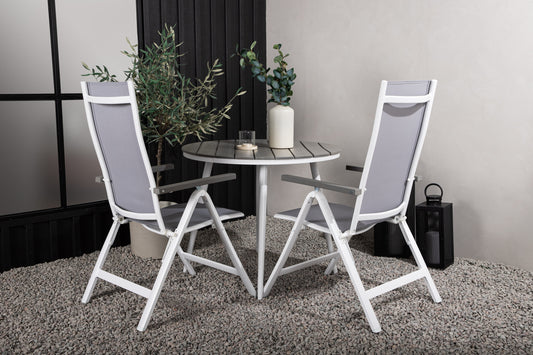 Break Matbord med Albany Stolarna – Bord: ⌀90 Stol: 67x109,5x59
