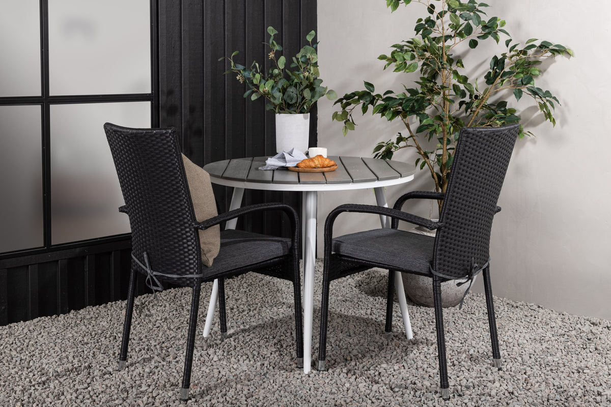 Break Matbord med Anna Stolarna – Bord: ⌀90 Stol: 64x95x55