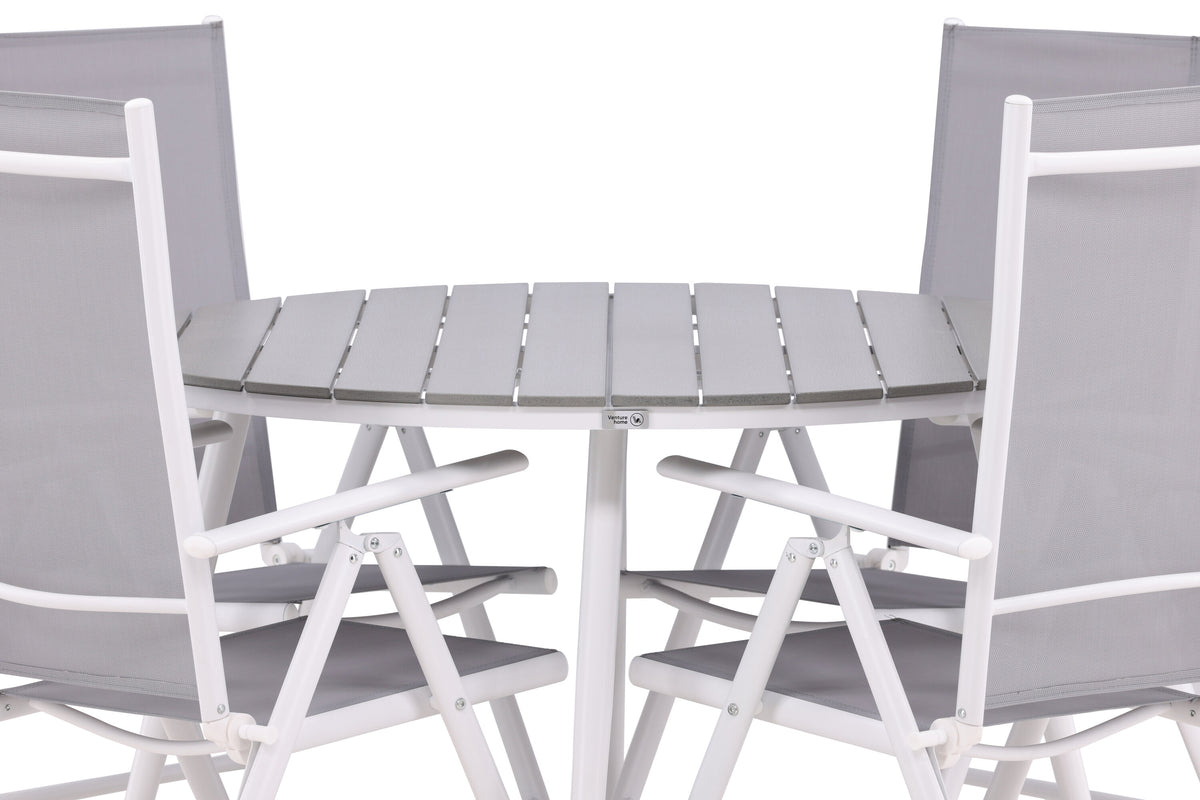 Break Matbord med Break Stolarna – Bord: ⌀120 Stol: 62x107,5x55
