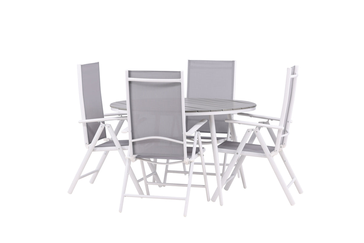 Break Matbord med Break Stolarna – Bord: ⌀120 Stol: 62x107,5x55