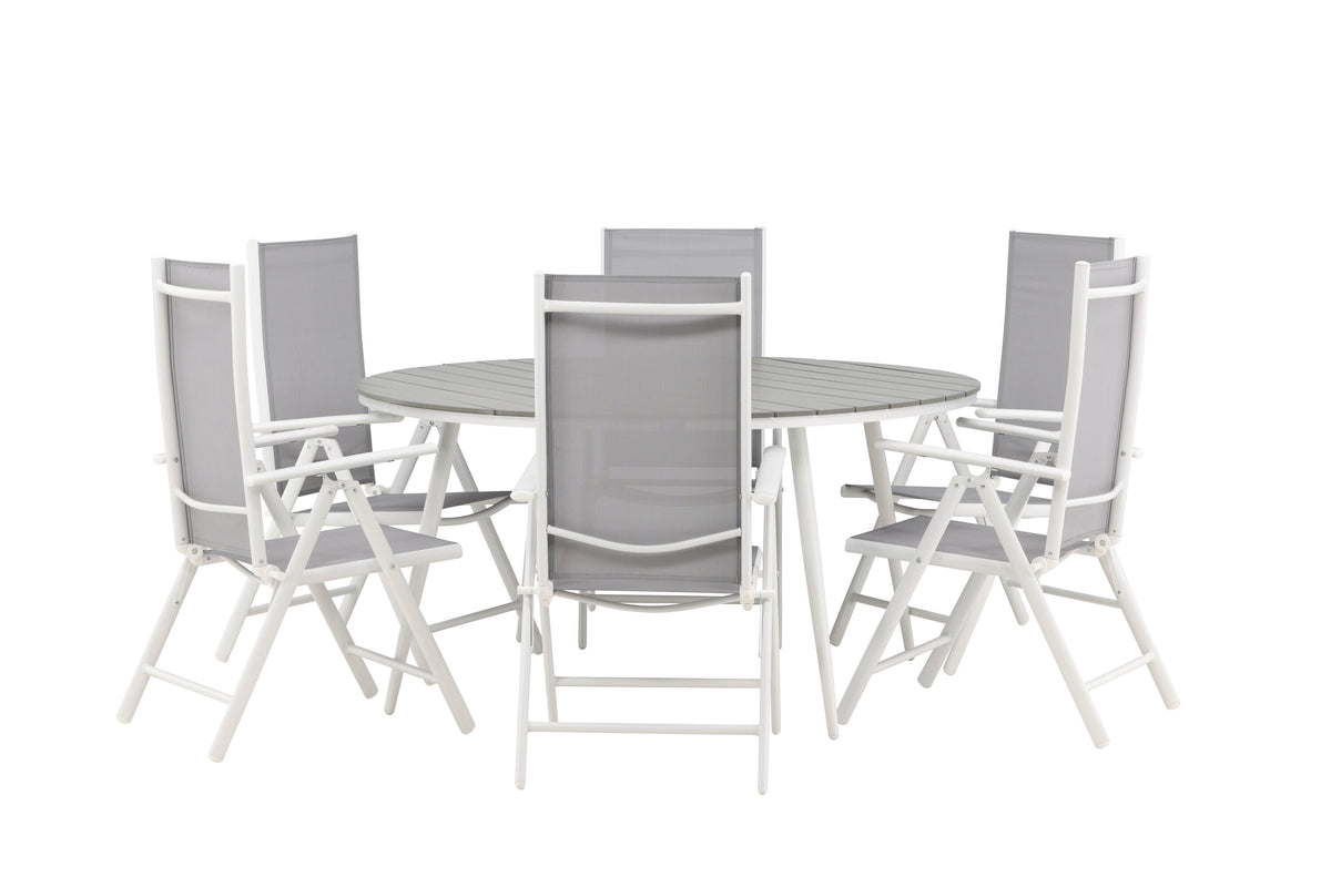 Break Matbord med Break Stolarna – Bord: ⌀150 Stol: 62x107,5x55