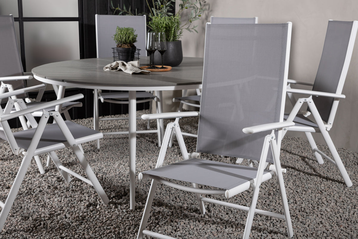 Break Matbord med Break Stolarna – Bord: ⌀150 Stol: 62x107,5x55
