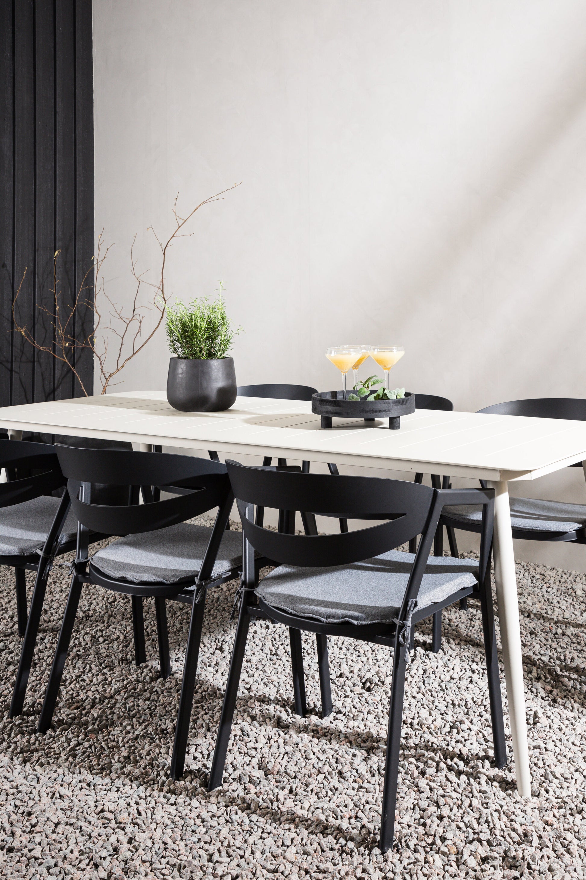 Lina Matbord med Slit Stolarna Matgrupp