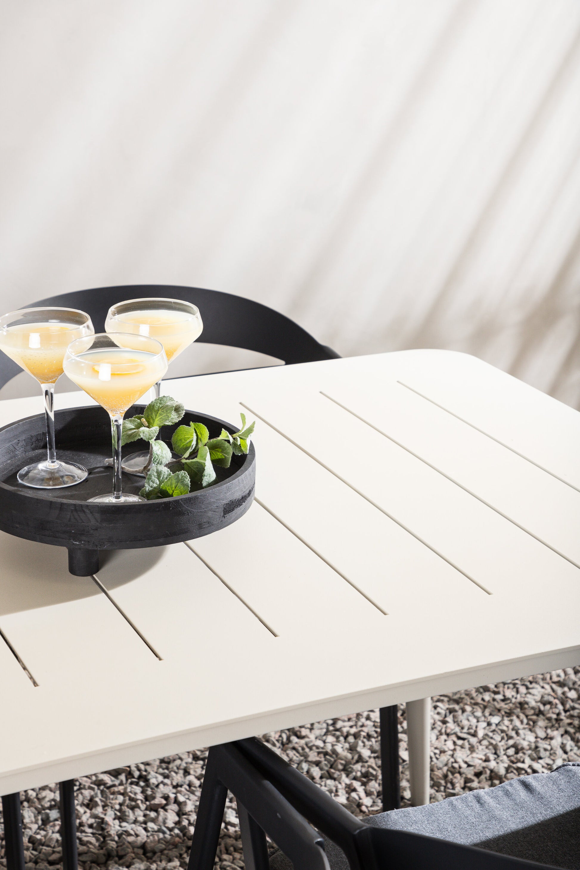 Lina Matbord med Slit Stolarna Matgrupp