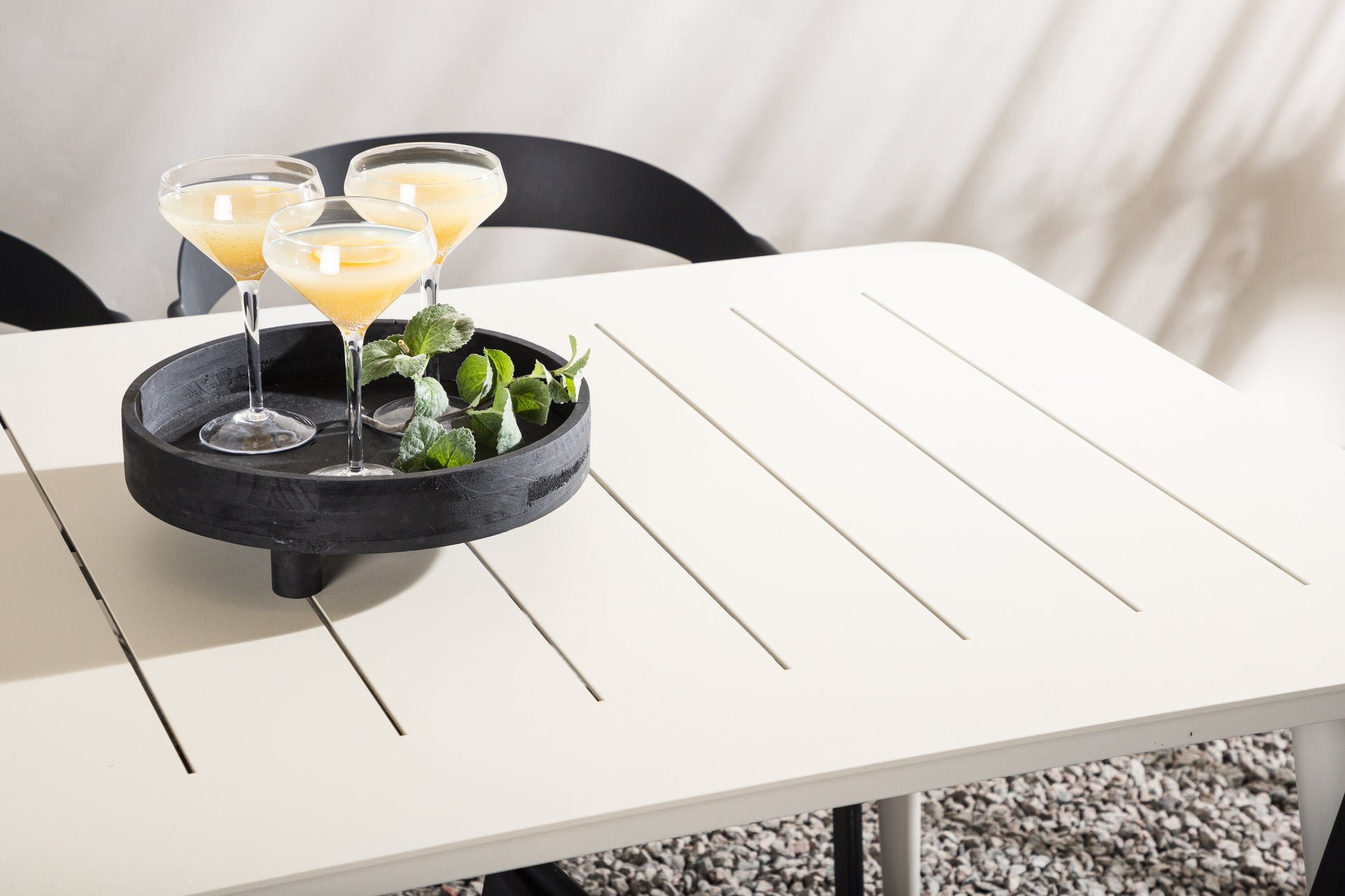 Lina Matbord med Slit Stolarna Matgrupp