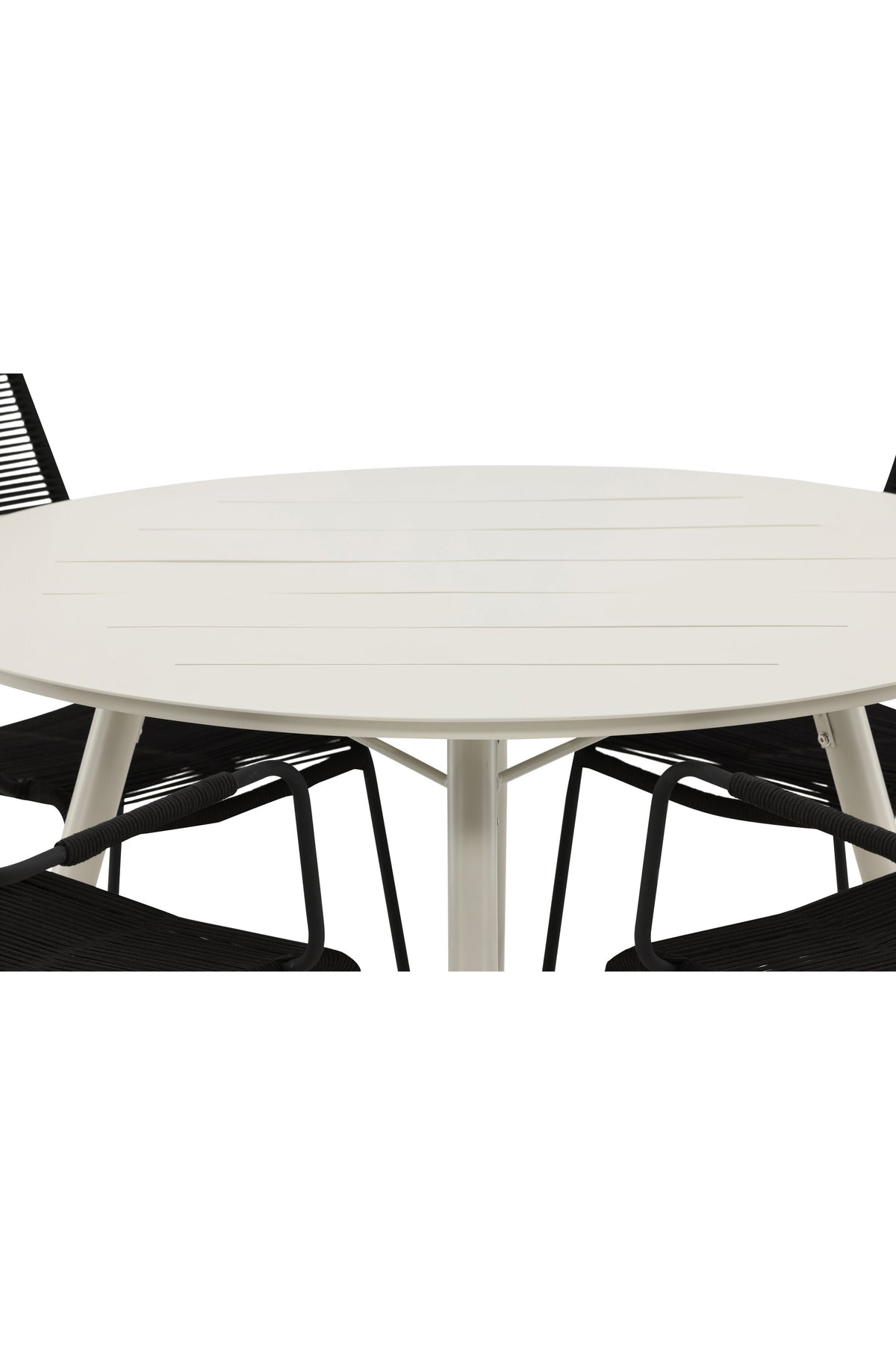 Lina Matbord med Lindos Stolarna – Bord: ⌀120 Stol: 66x85x55