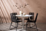 Lina Matbord med Lindos Stolarna – Bord: ⌀120 Stol: 59x86x57