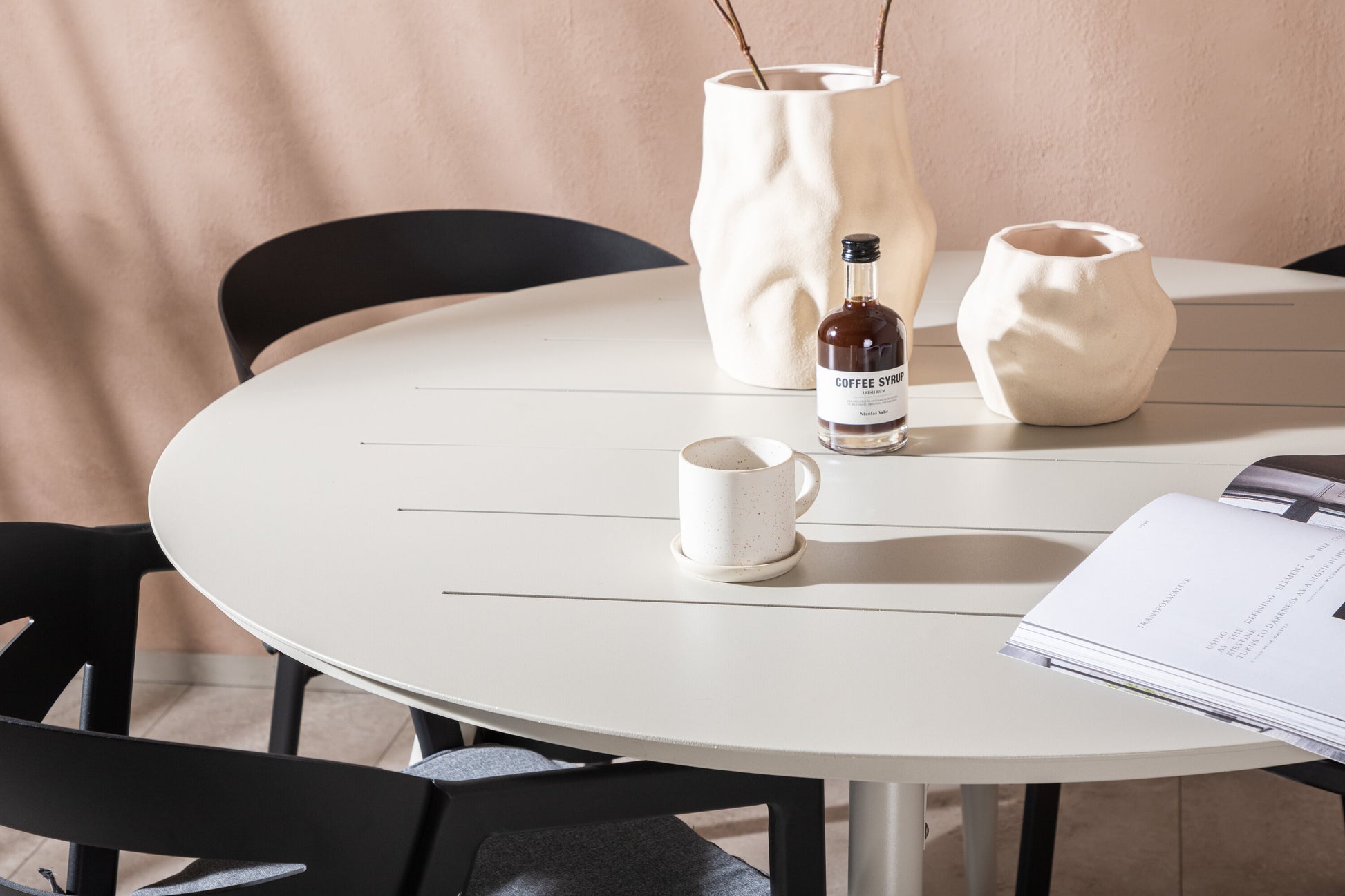 Lina Matbord med Slit Stolarna Matgrupp