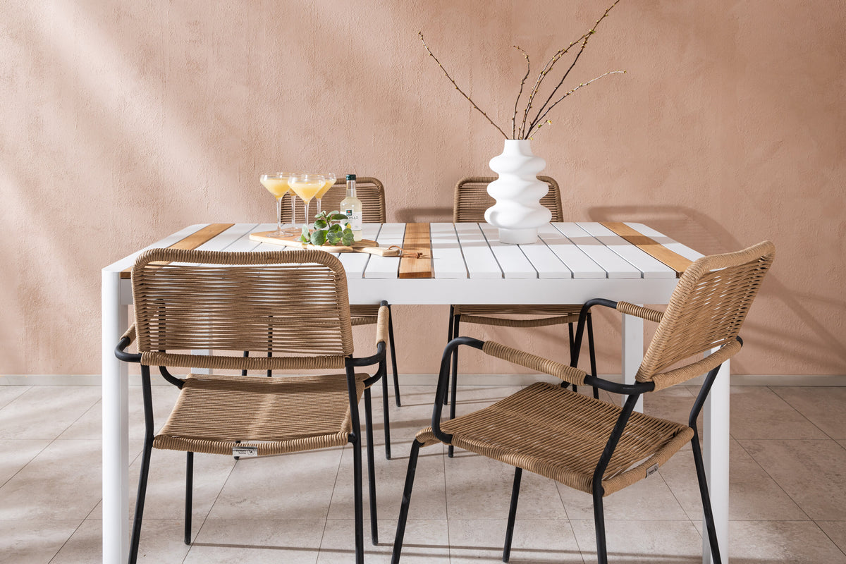 Togo Matbord med Lindos Stolarna – Bord: 75x150x90 Stol: 66x85x55