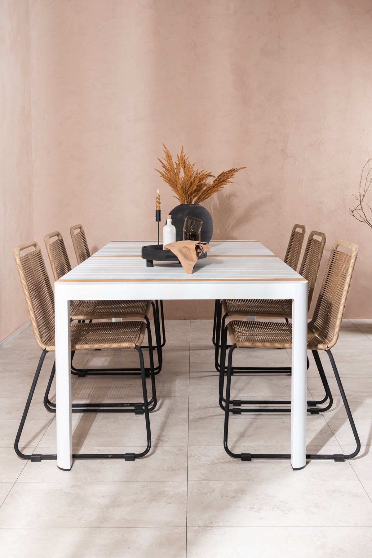 Togo Matbord med Lindos Stolarna – Bord: 75x200x100 Stol: 59x86x57