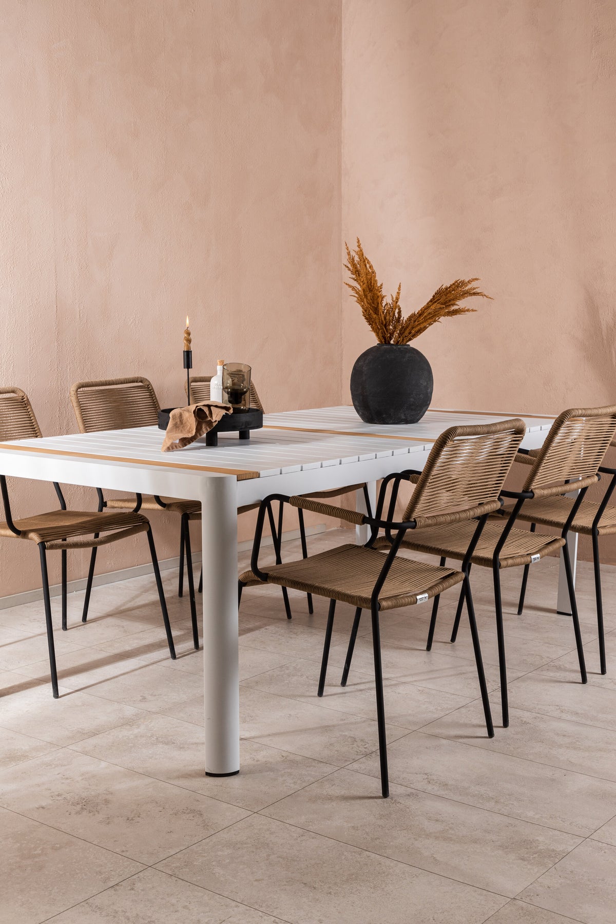 Togo Matbord med Lindos Stolarna – Bord: 75x200x100 Stol: 66x85x55