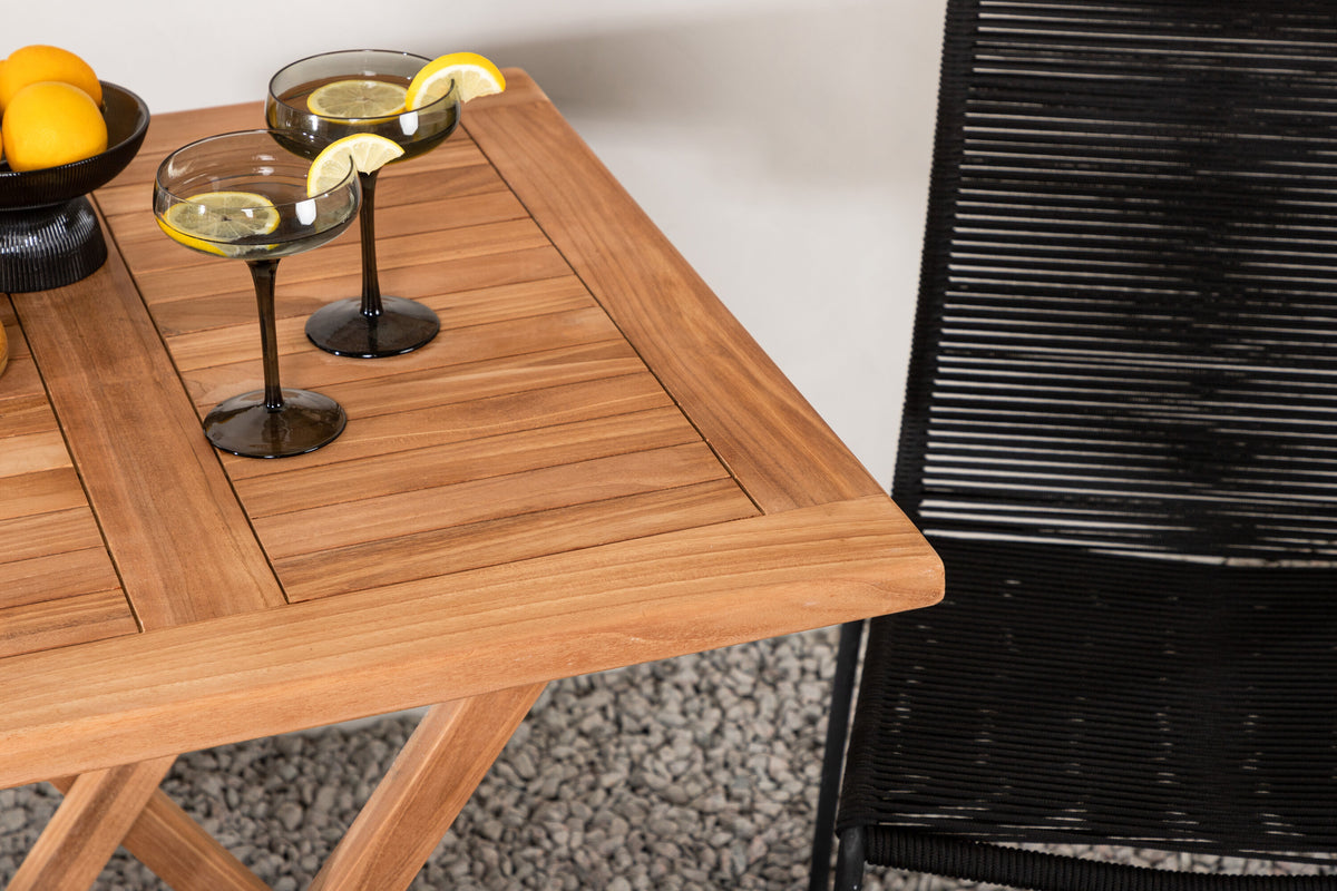 Kenya Matbord med Lindos Stolarna – Bord: 75x70x70 Stol: 59x86x57