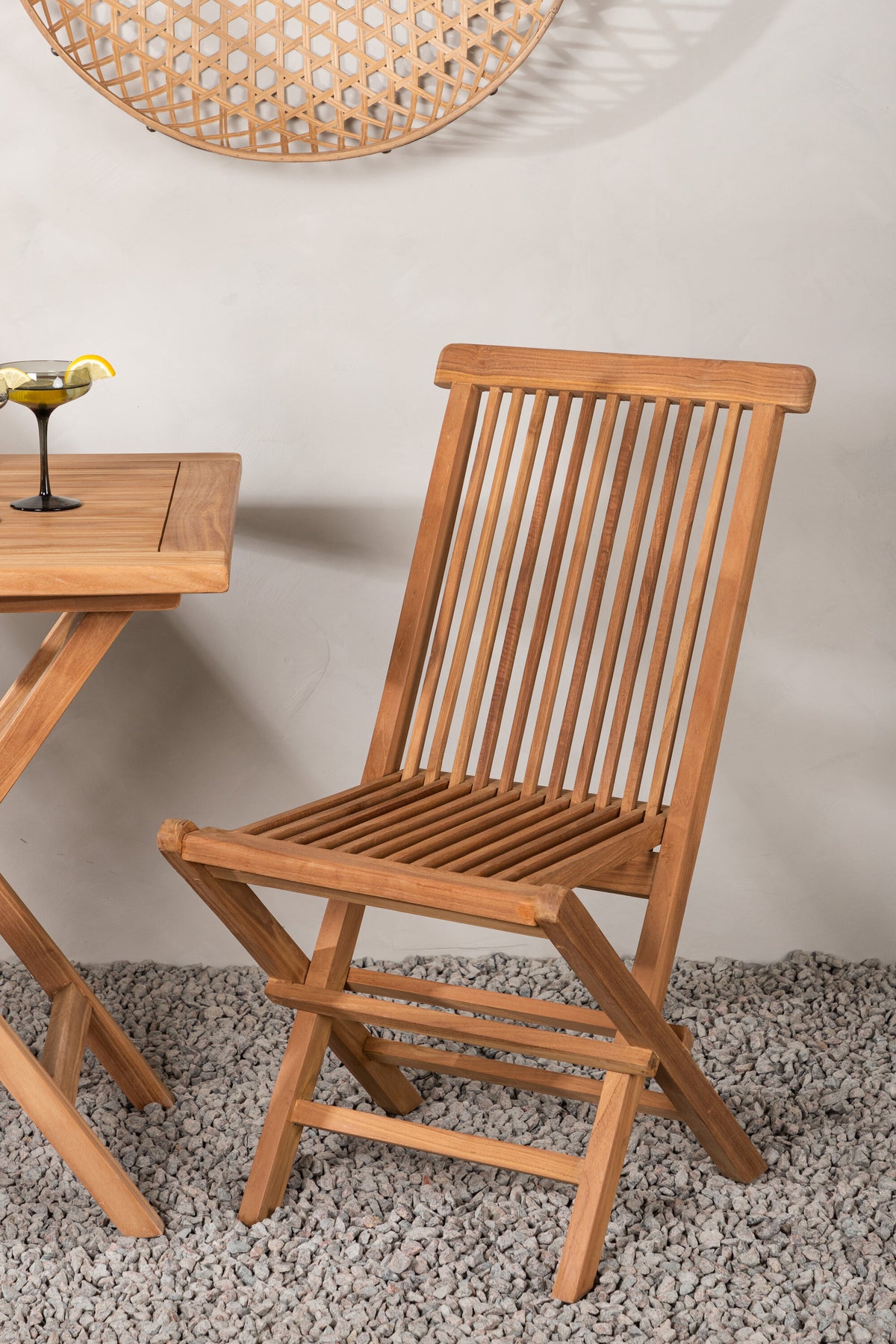 Kenya Matbord med Kenya Stolarna – Bord: 75x70x70 Stol: 62x89x47