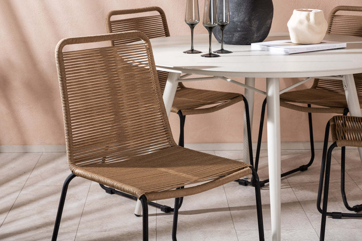 Lina Matbord med Lindos Stolarna – Bord: ⌀120 Stol: 59x86x57