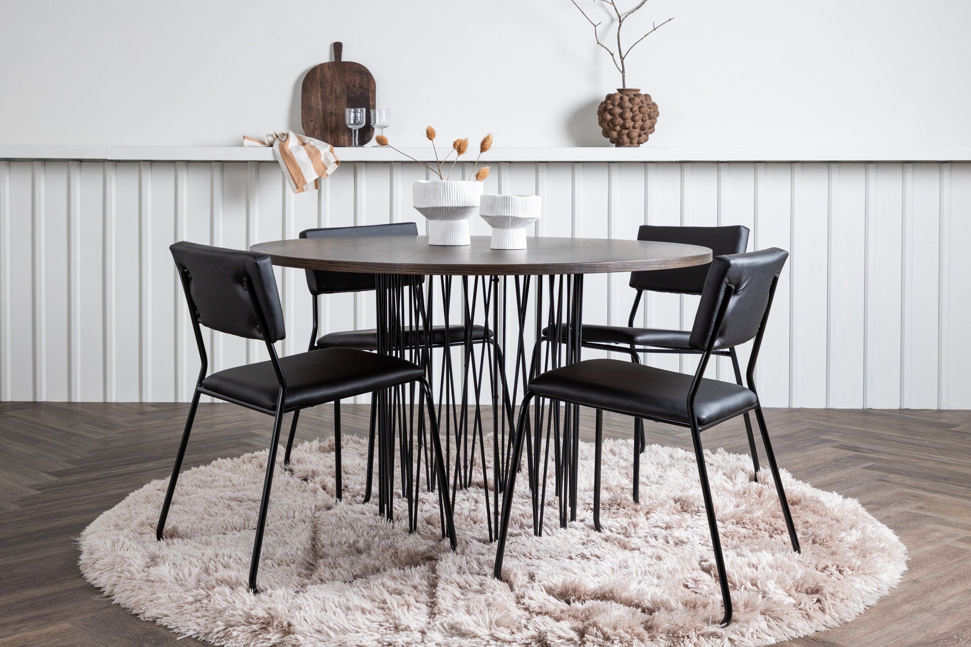 Stone Matbord med Kenth Stolarna Matgrupp