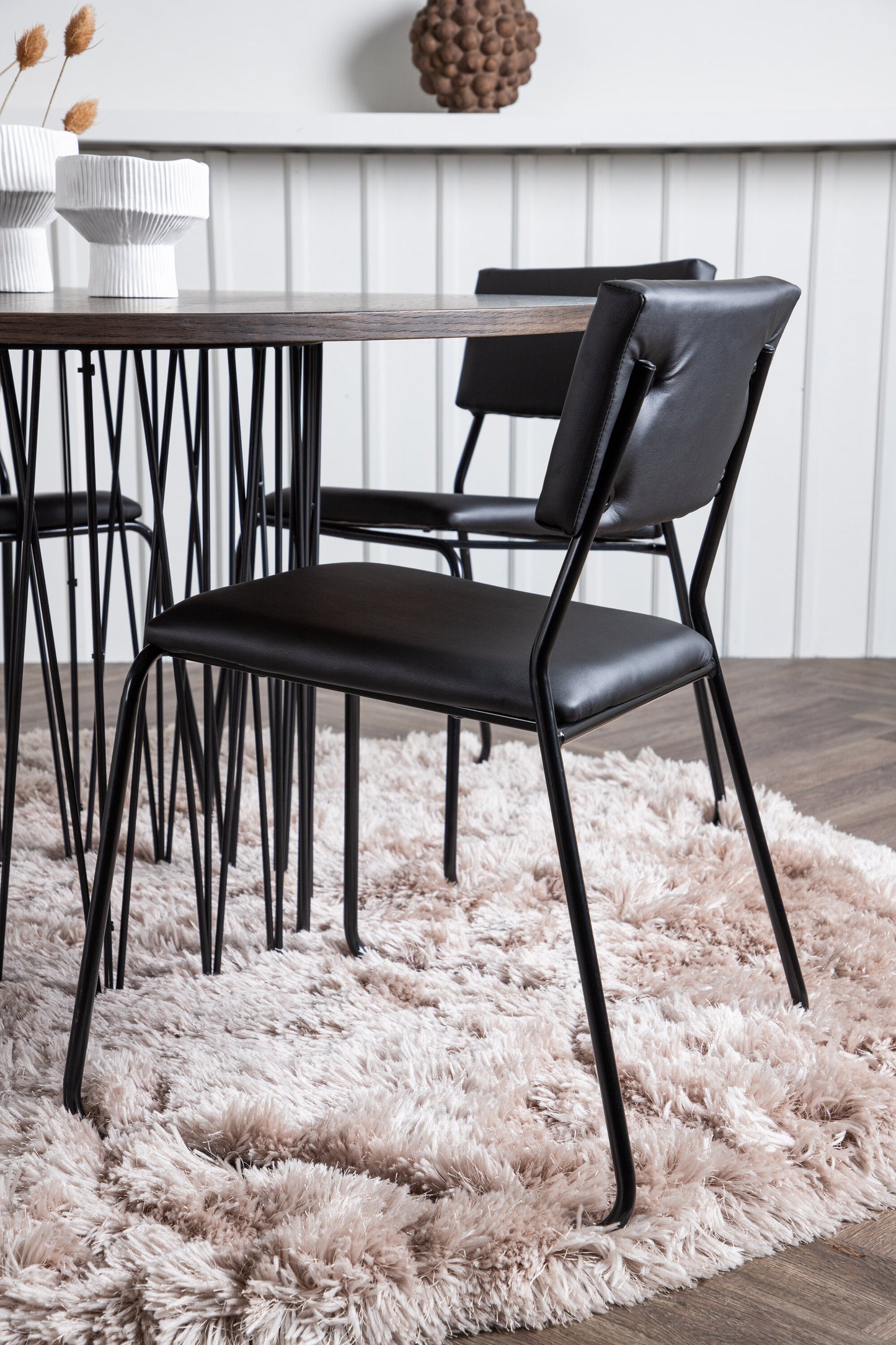Stone Matbord med Kenth Stolarna Matgrupp