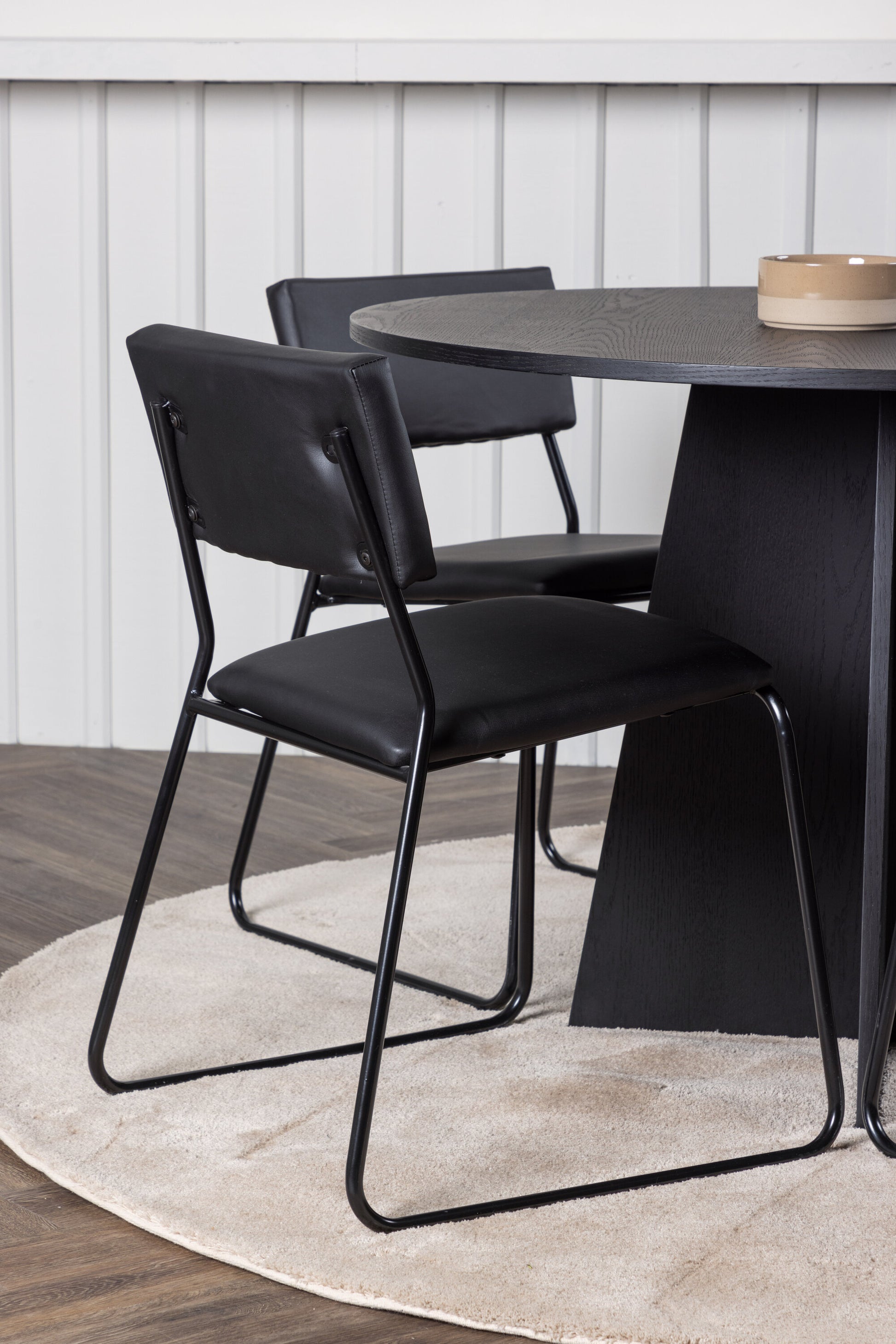 Bootcut Matbord med Kenth Stolarna Matgrupp