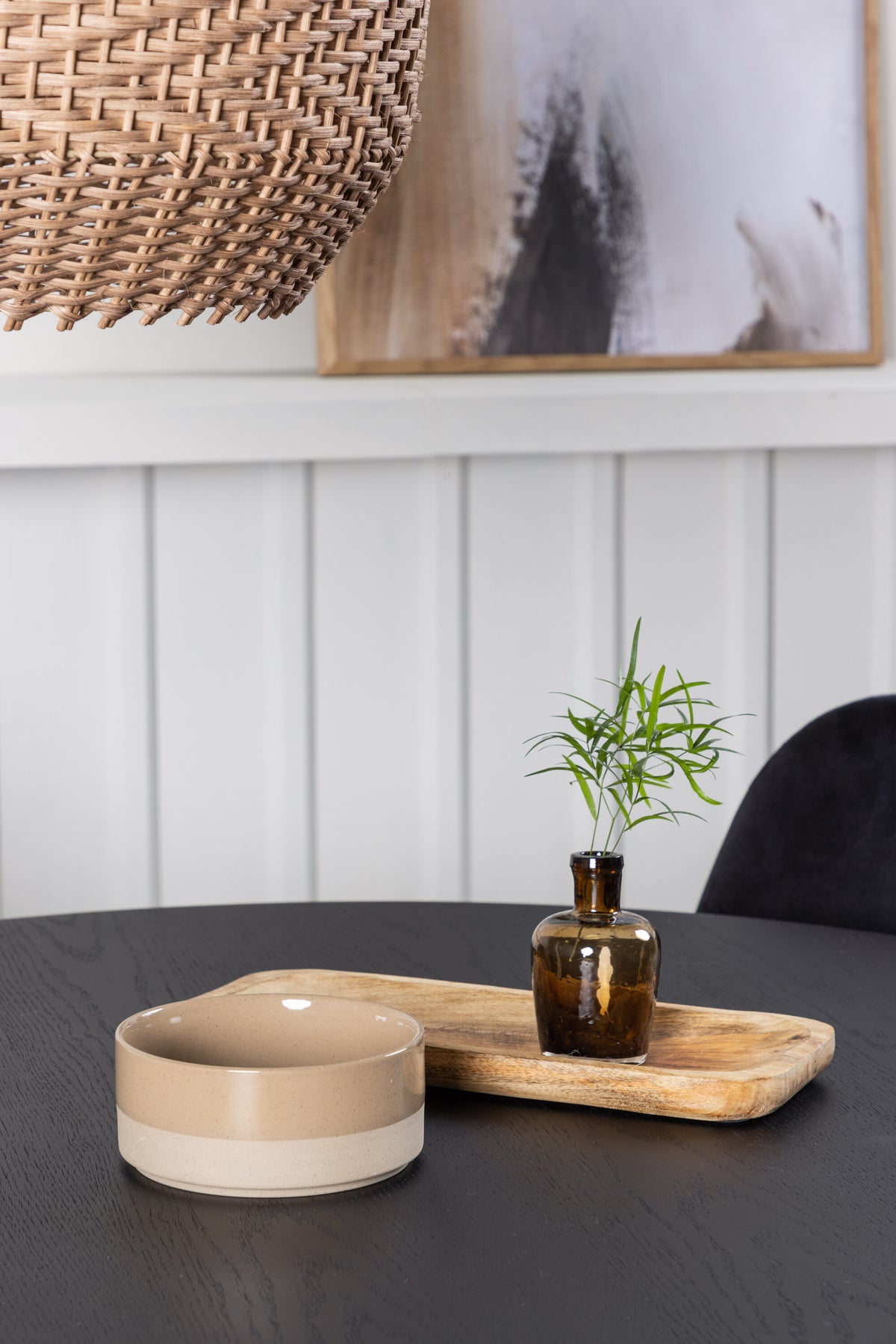 Bootcut Matbord med Polar Stolarna – Bord: ⌀110 Stol: 53,3x88x42,5