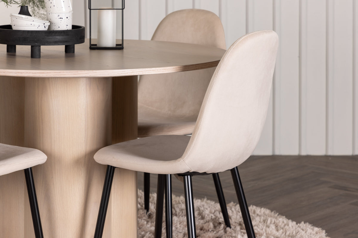 Olivia Matbord med Polar Stolarna – Bord: ⌀110 Stol: 53,3x88x42,5