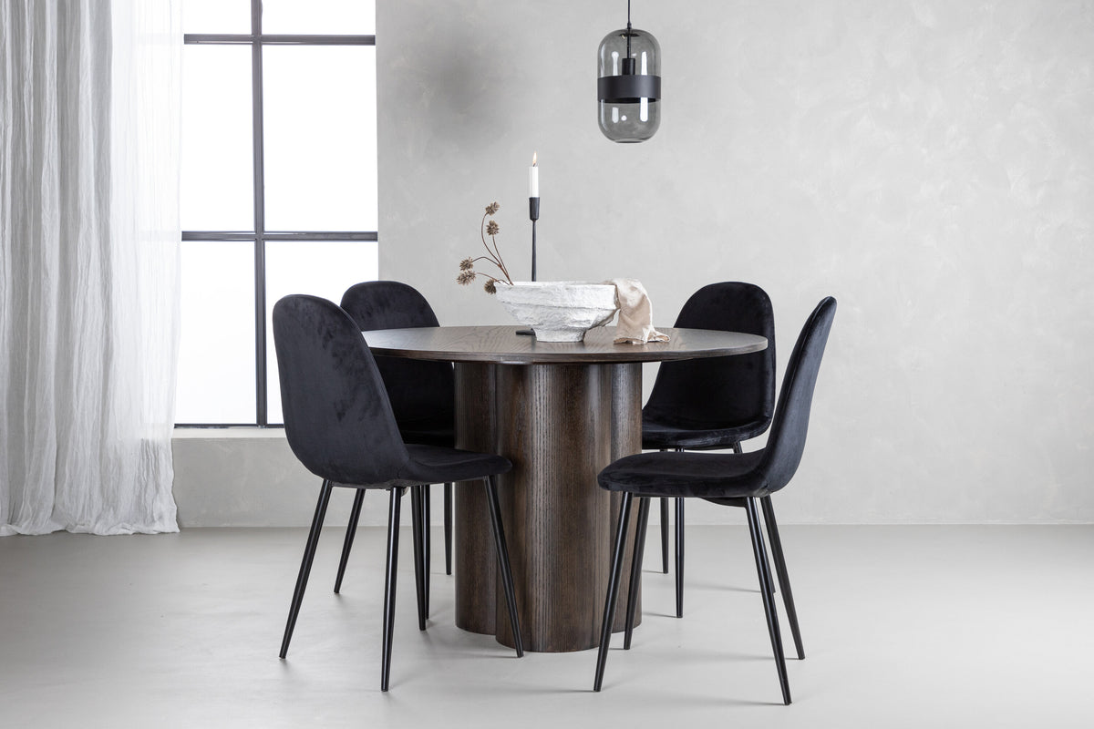 Olivia Matbord med Polar Stolarna – Bord: ⌀110 Stol: 53,3x88x44