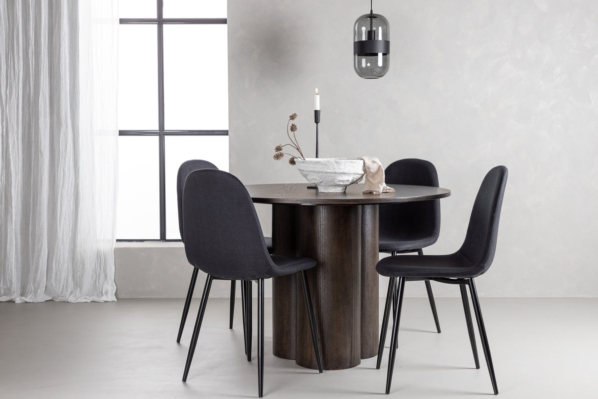 Olivia Matbord med Polar Stolarna – Bord: ⌀110 Stol: 53x87x44