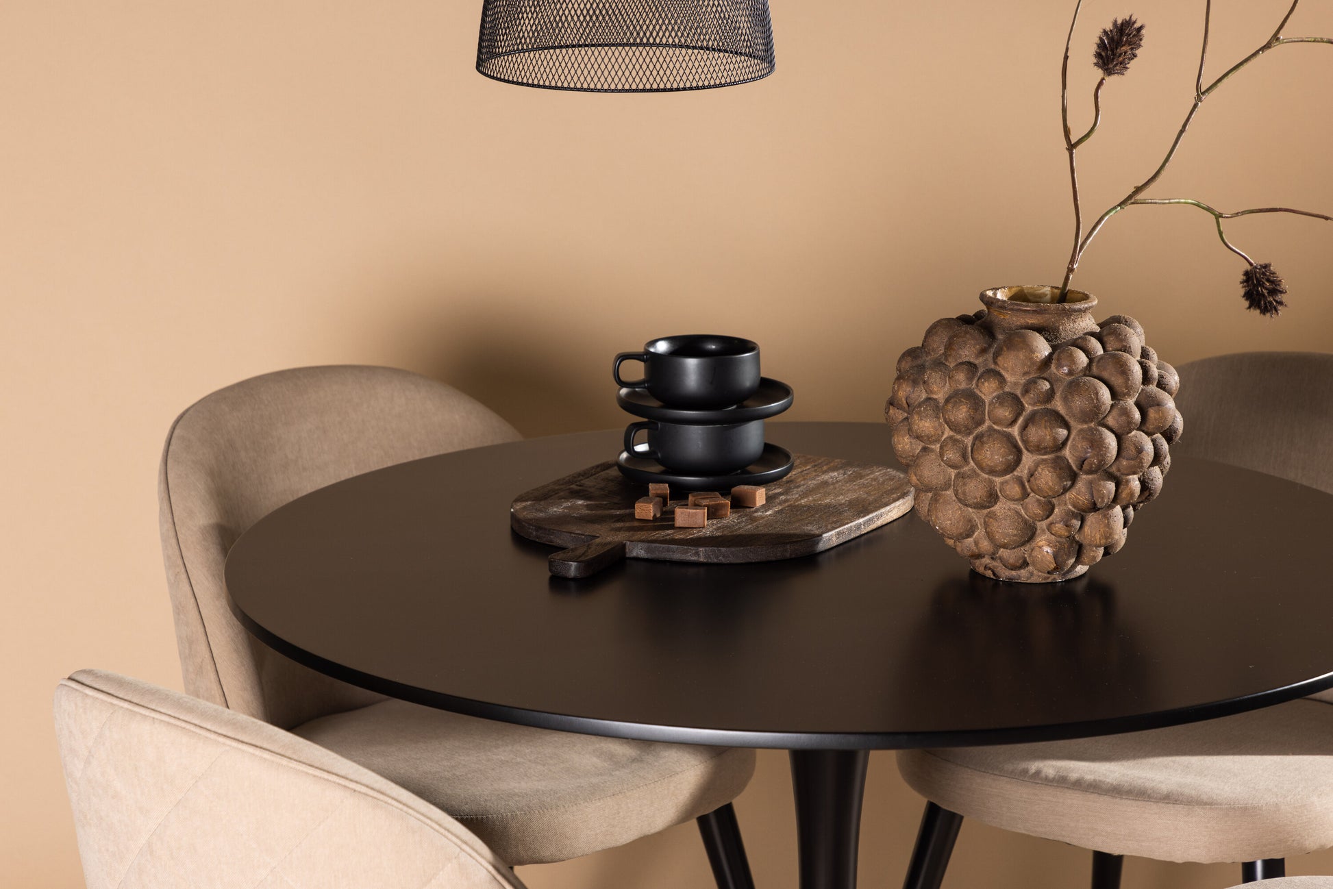 Glade Matbord med Velvet Stolarna Matgrupp
