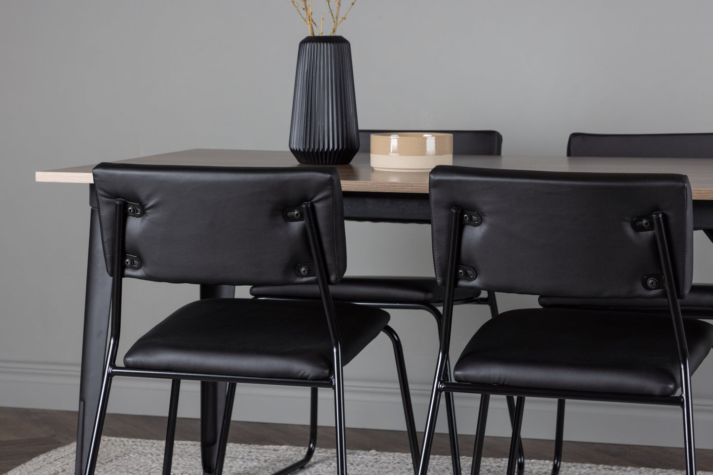 Tempe Matbord med Kenth Stolarna Matgrupp
