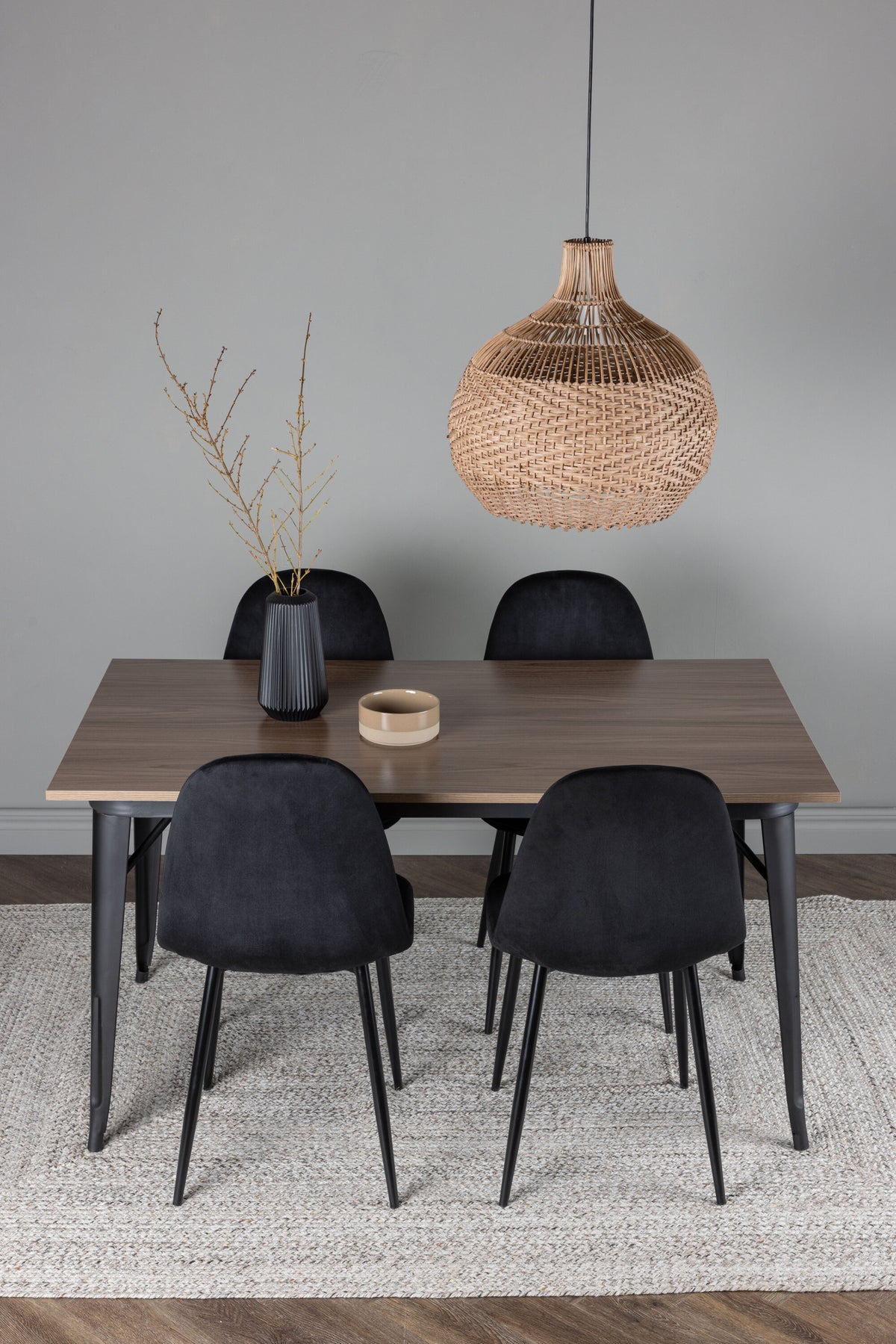 Tempe Matbord med Polar Stolarna – Bord: 75x140x80 Stol: 53,3x88x42,5